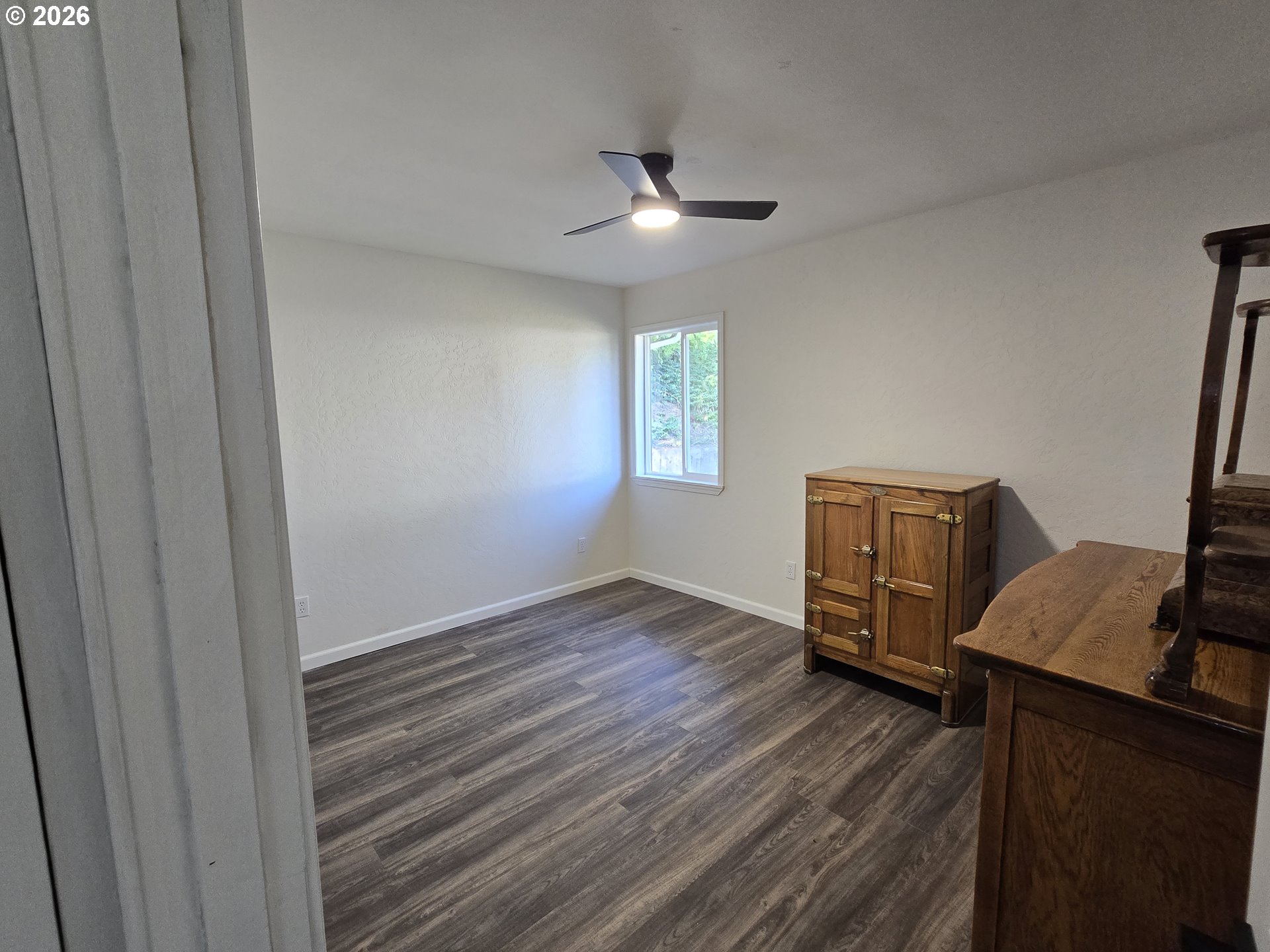 954 Ne Madrona Dr Property Photo 27