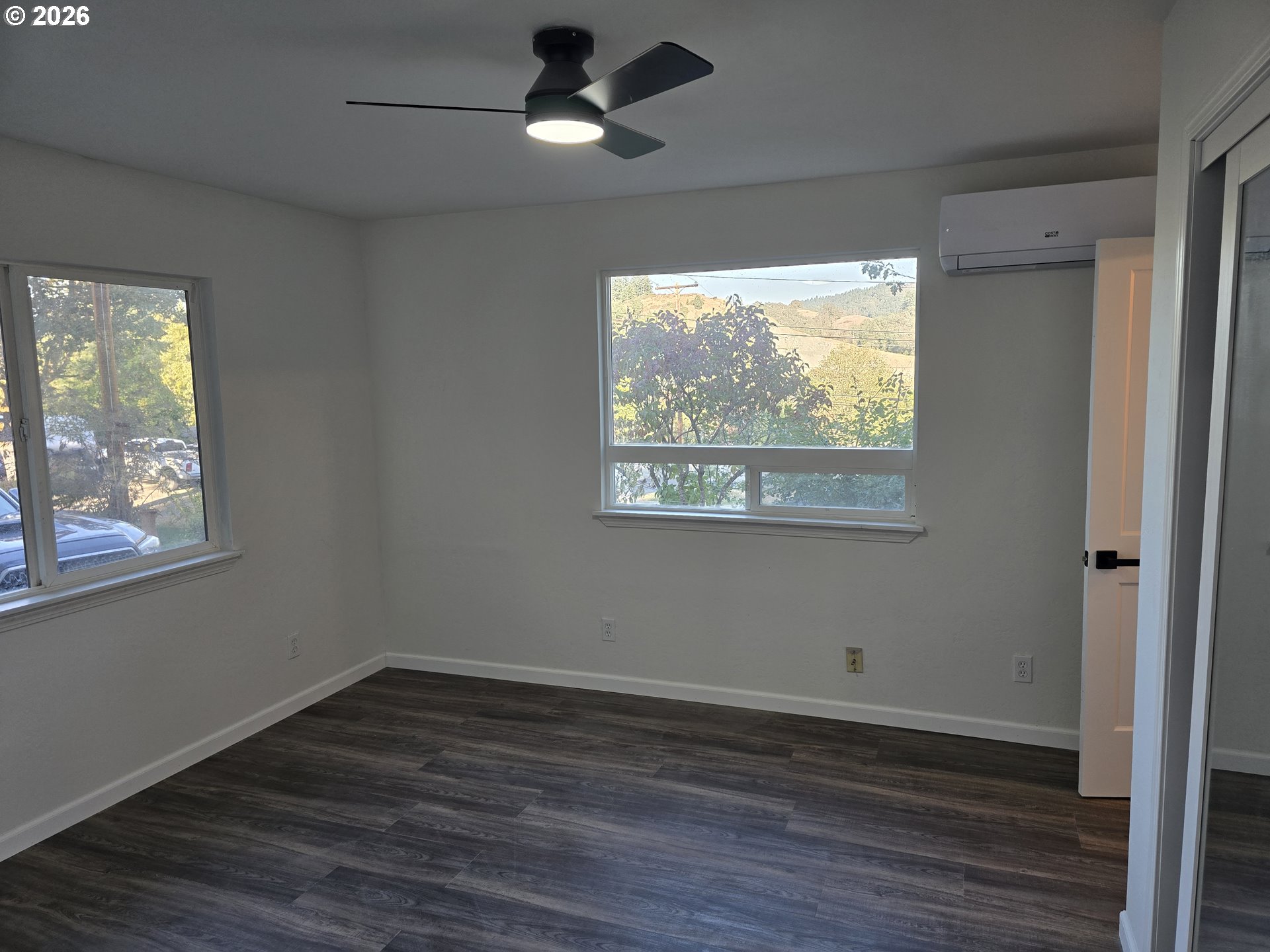 954 Ne Madrona Dr Property Photo 32