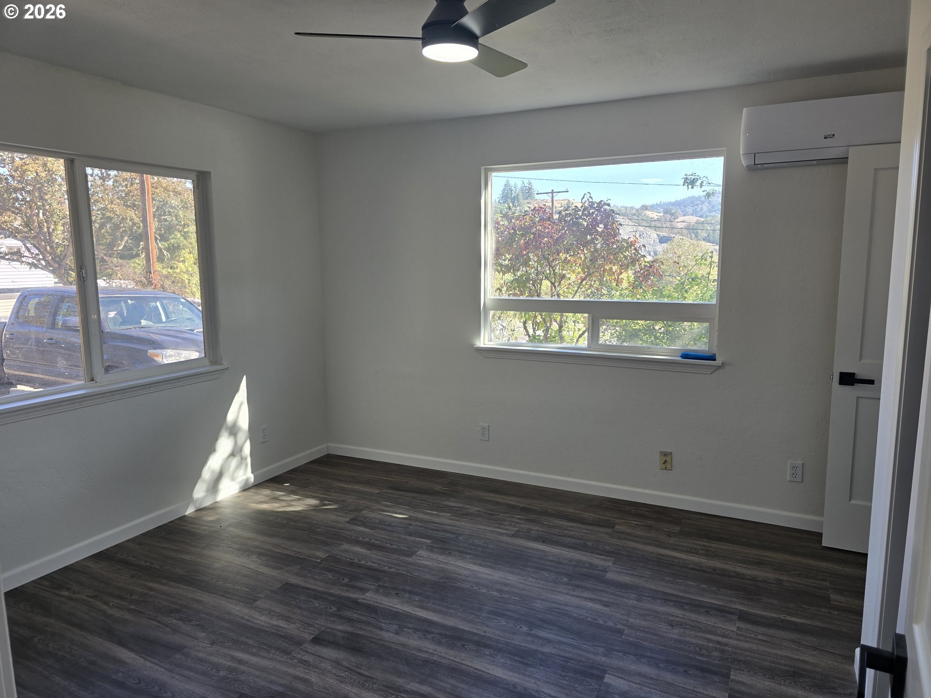 954 Ne Madrona Dr Property Photo 33
