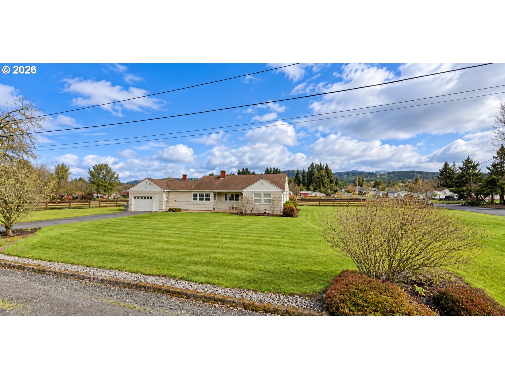 4890 Airport Rd Property Photo 1