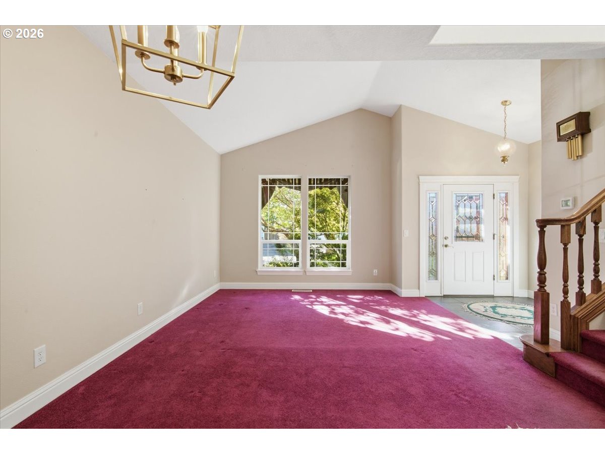 4374 Log Dr Property Photo 6