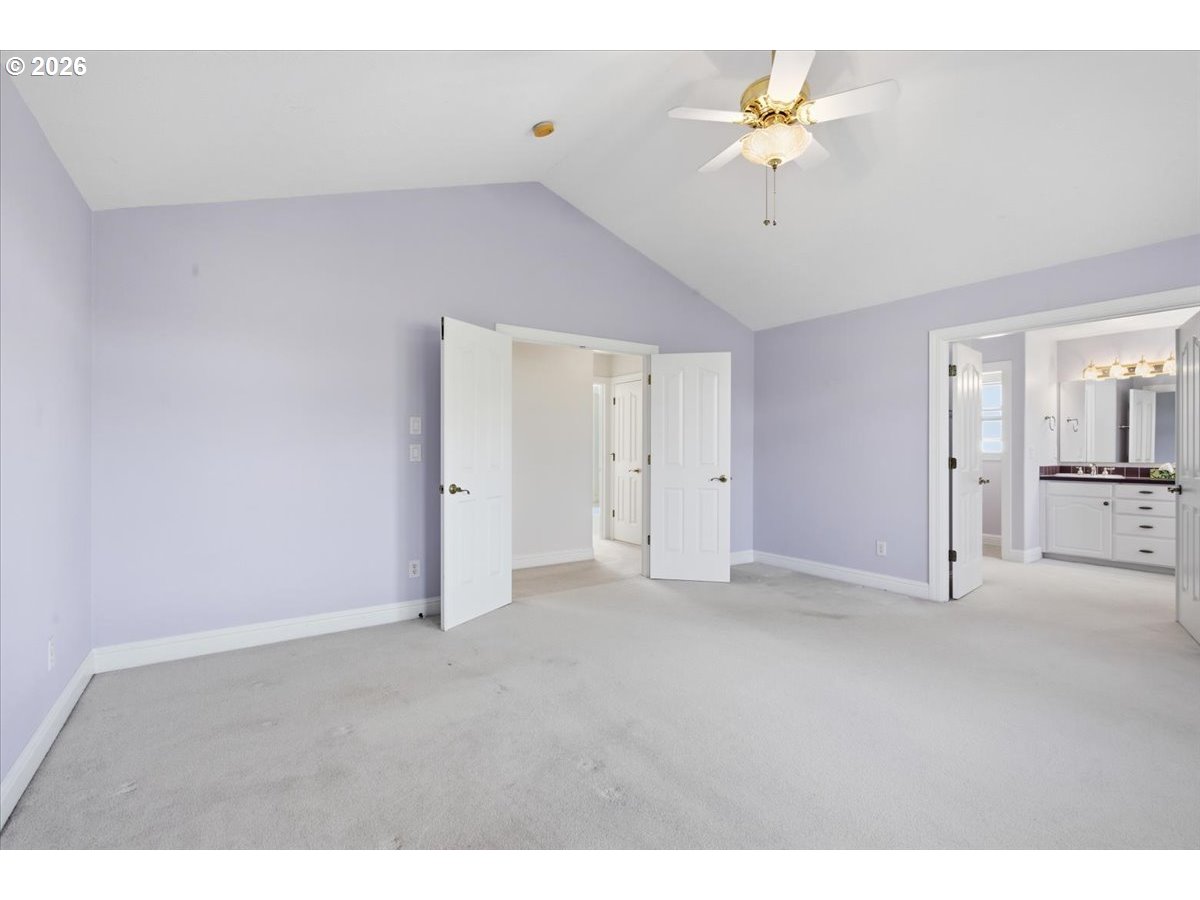 4374 Log Dr Property Photo 18