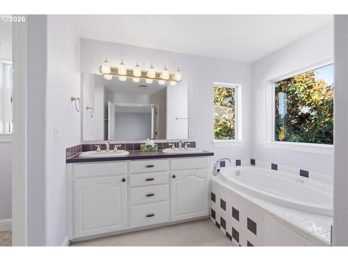 4374 Log Dr Property Photo 19