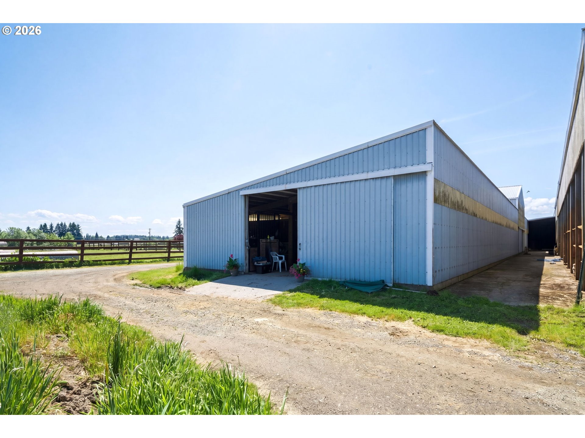 1300 Ne 209th St Property Photo 15