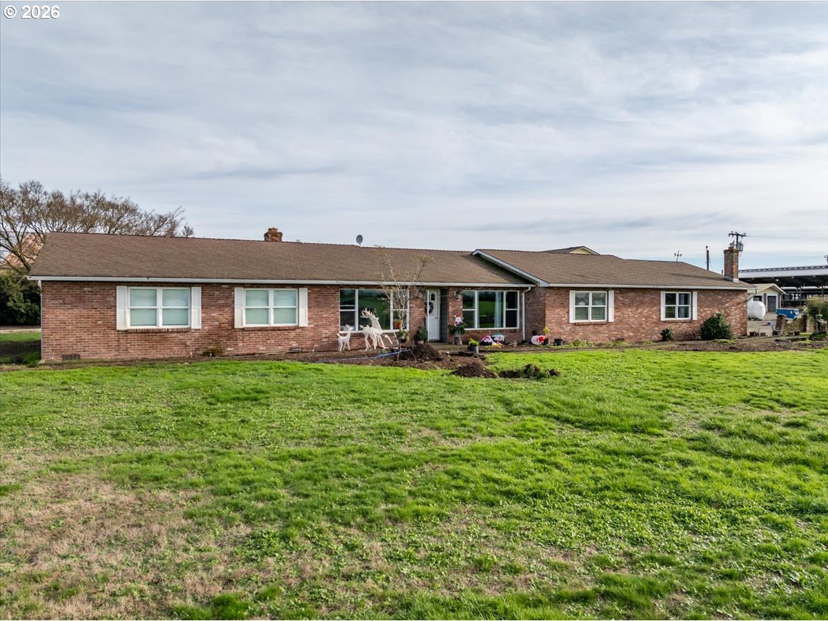35719 Engle Rd Property Photo 19