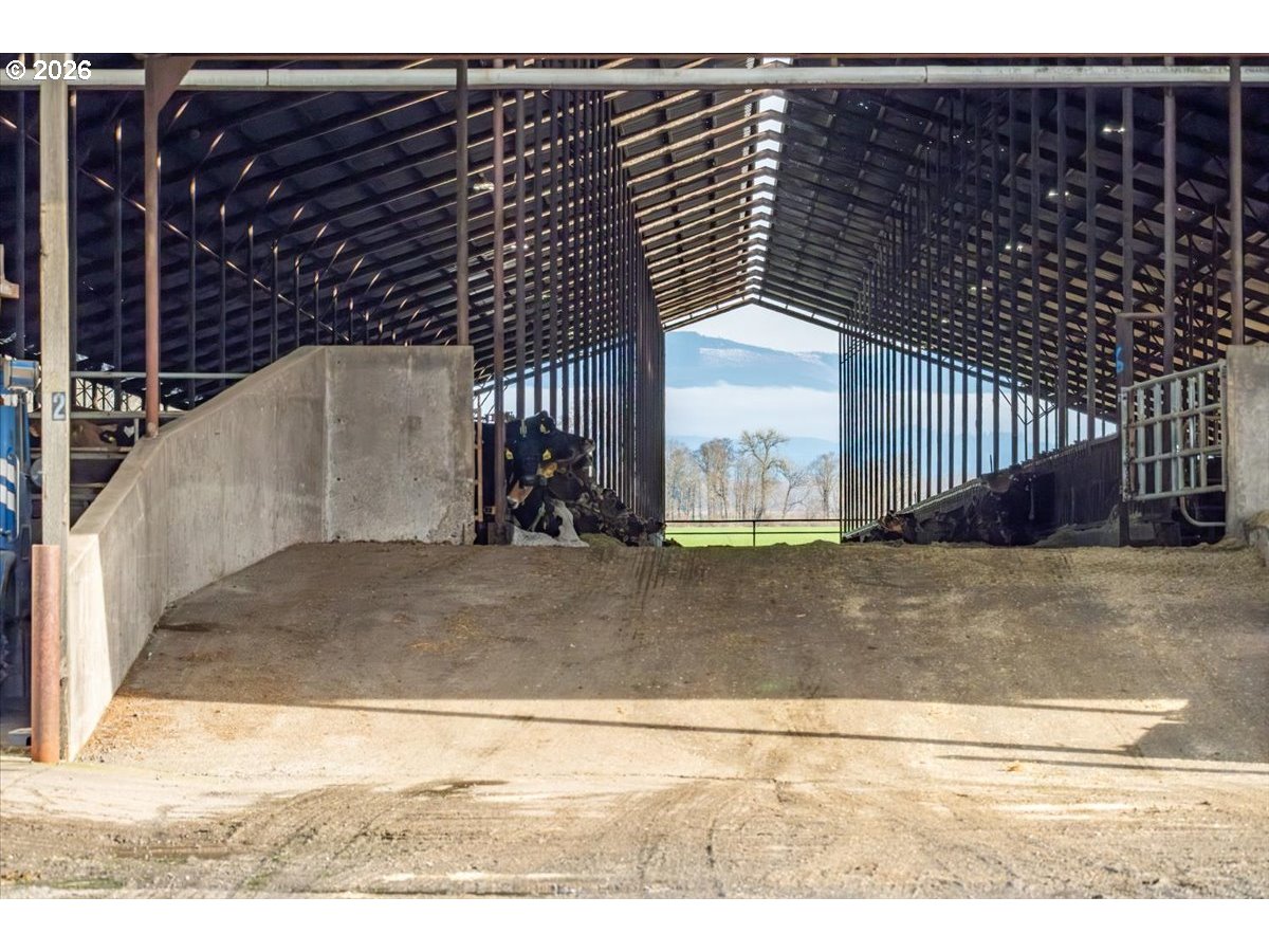 35719 Engle Rd Property Photo 36