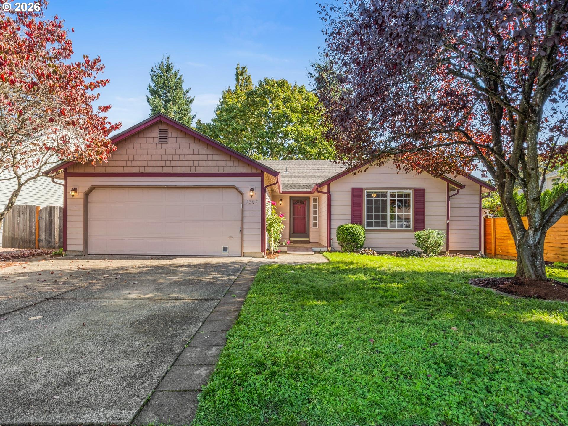 1707 SE 171ST PL Property Photo 1