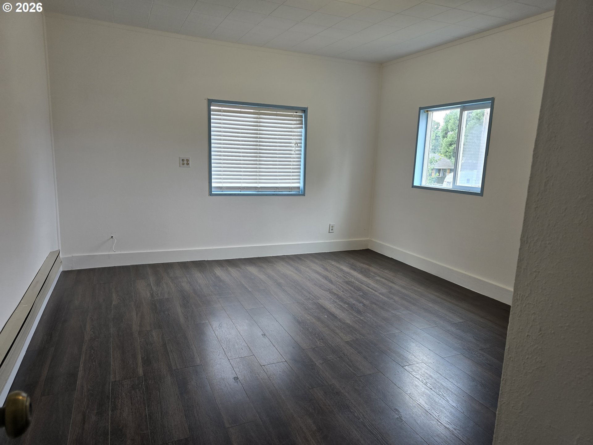 920 Lemont St Property Photo 15