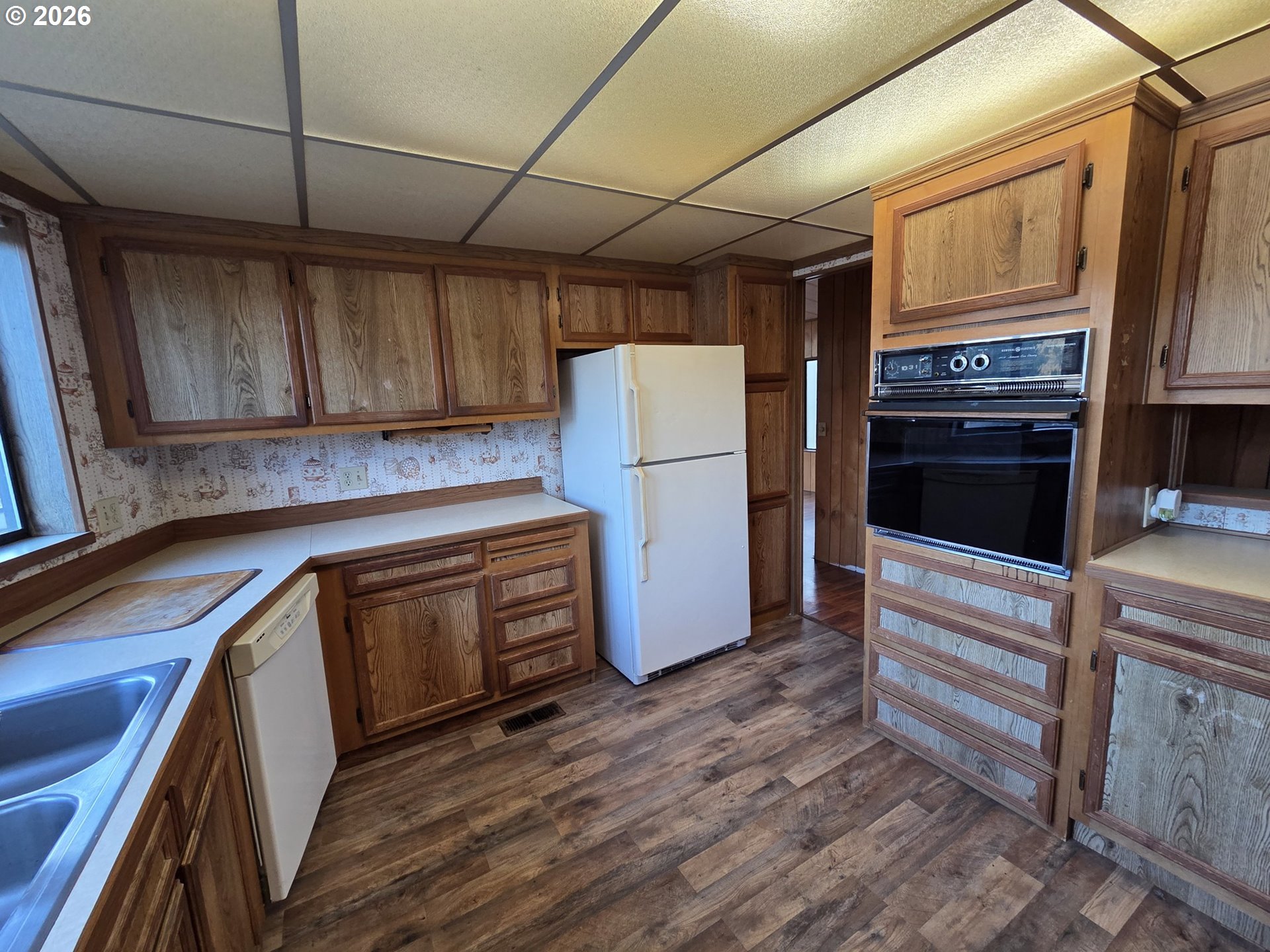 3610 Nw Broad St Property Photo 6
