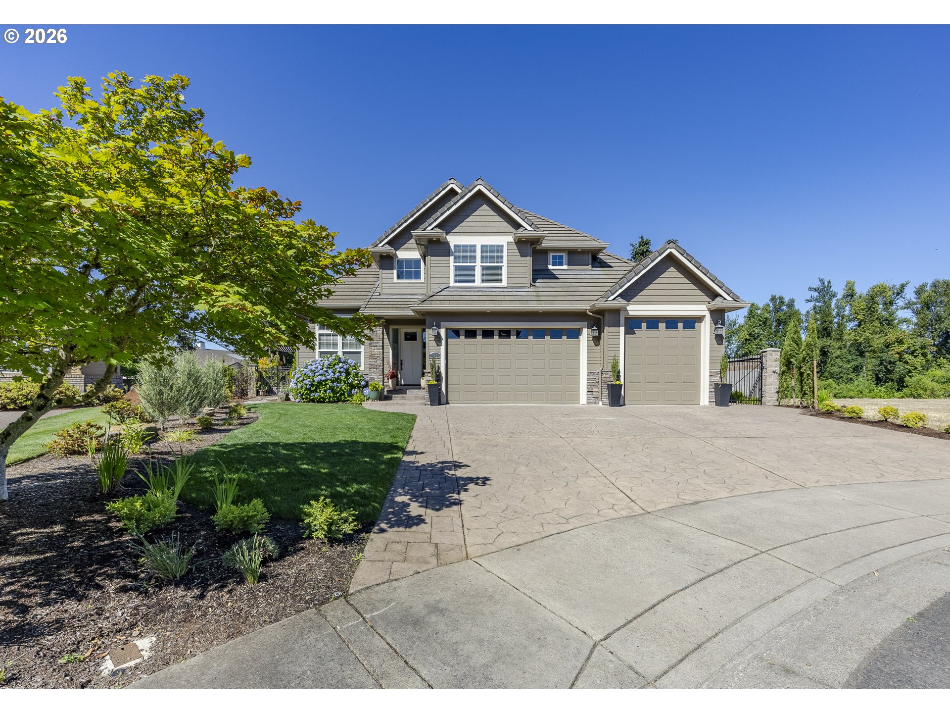 325 Ironwood Loop Property Photo 1