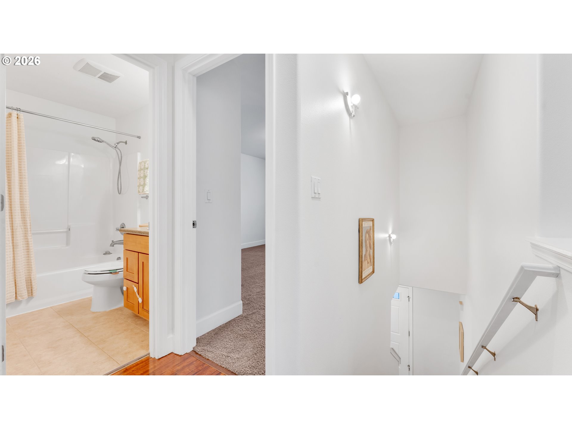 8637 Se Rhone St Se Property Photo 17