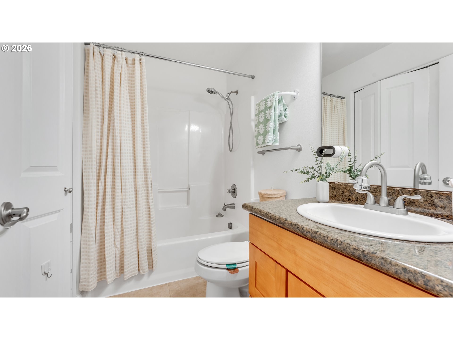 8637 Se Rhone St Se Property Photo 19