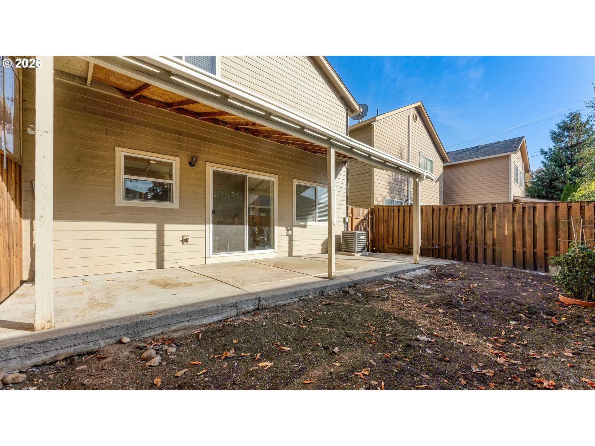 8637 Se Rhone St Se Property Photo 33