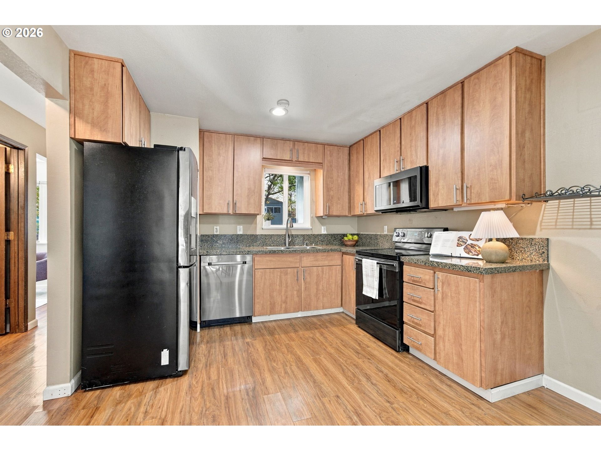 1608 Nw Rolling Hill Dr Property Photo 11
