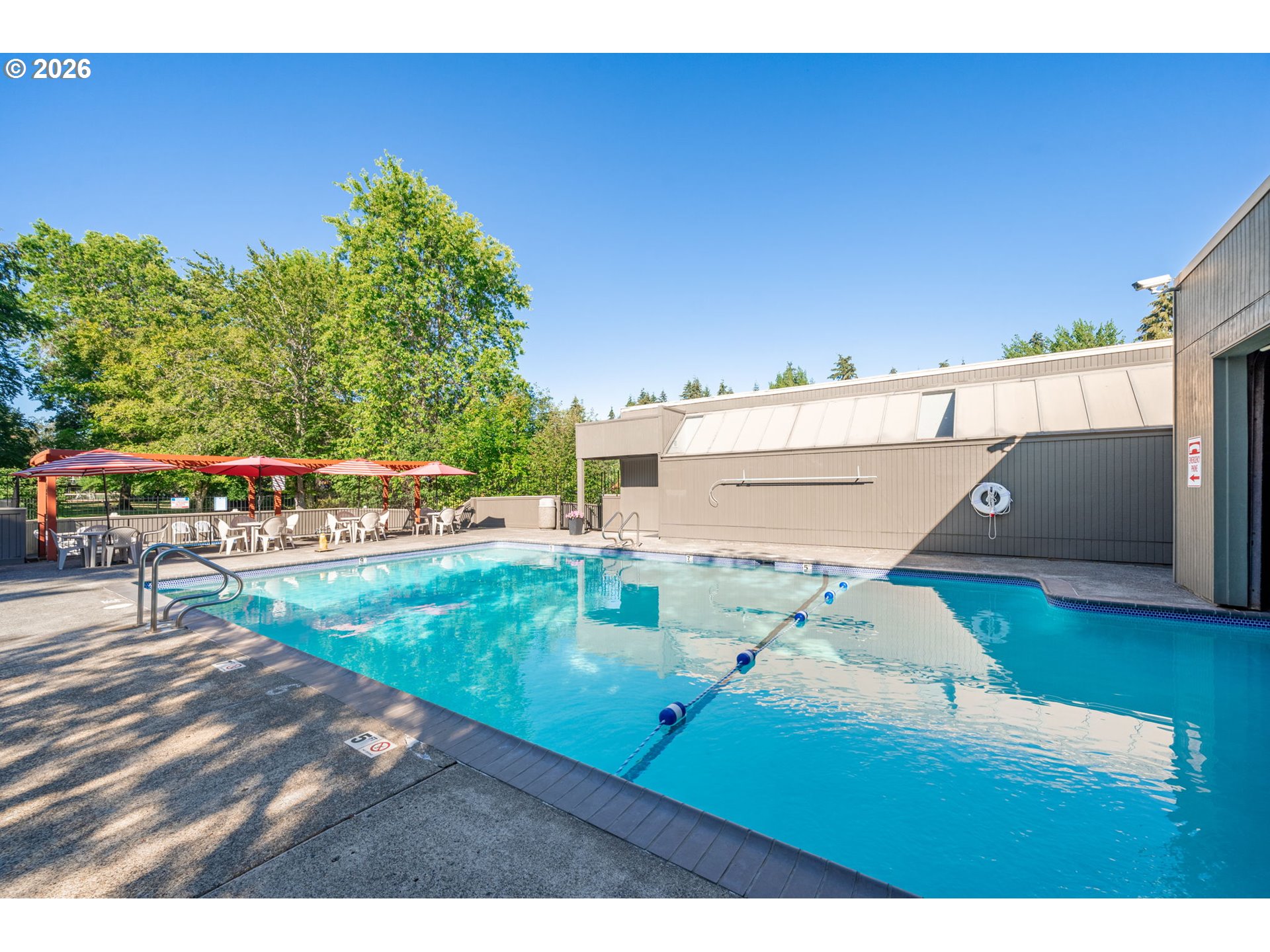 1608 Nw Rolling Hill Dr Property Photo 44