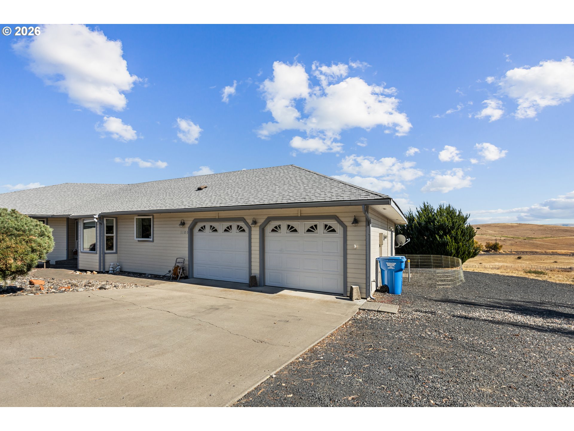 1180 Sw Theta Ct Property Photo 40