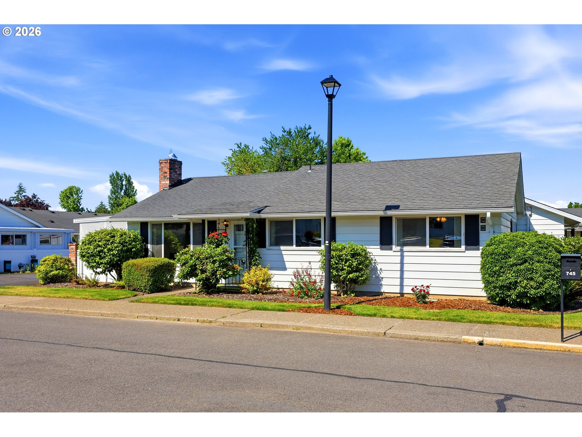 745 Ne Fleming Ave C22 Property Photo 1