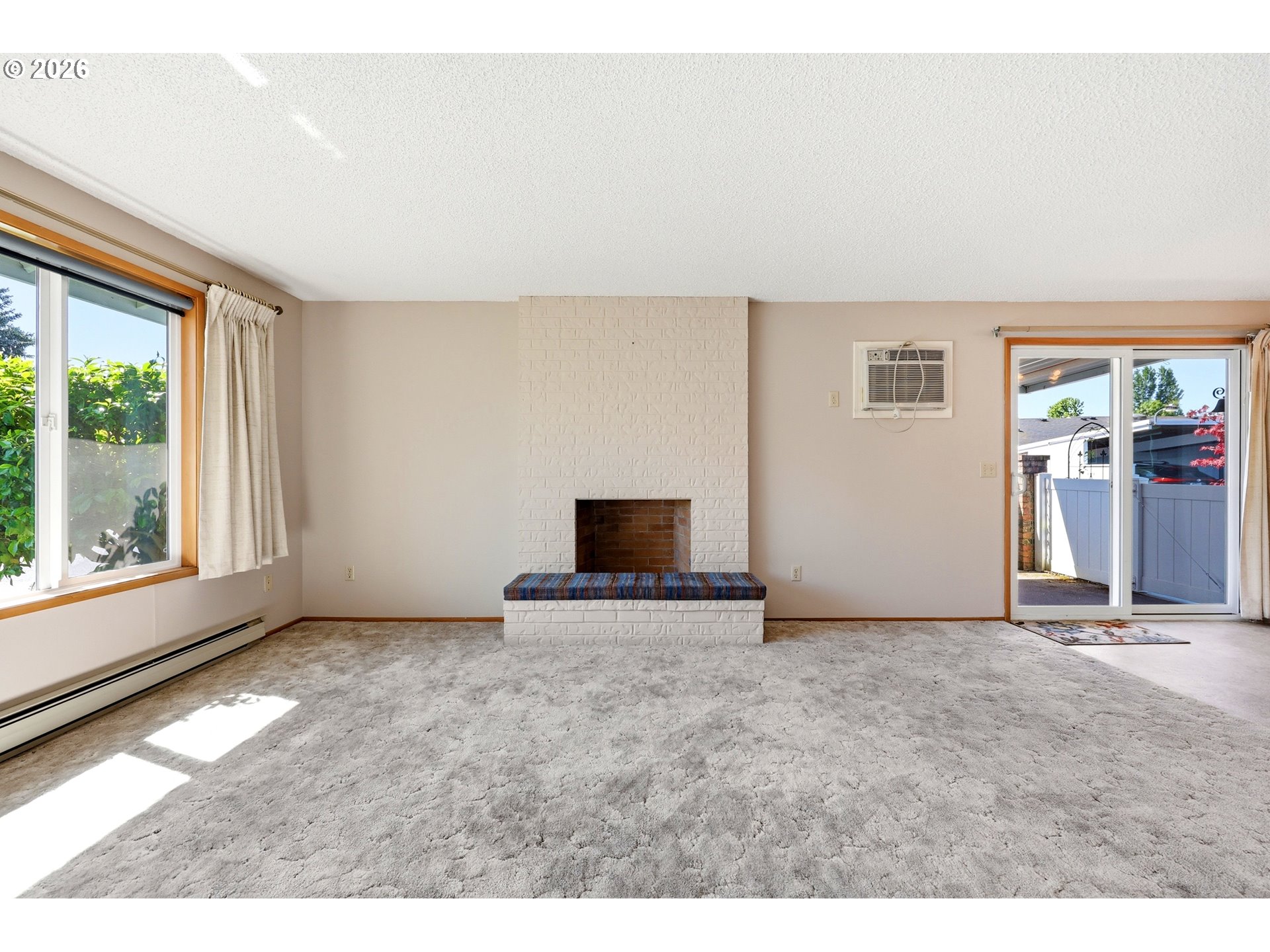 745 Ne Fleming Ave C22 Property Photo 5