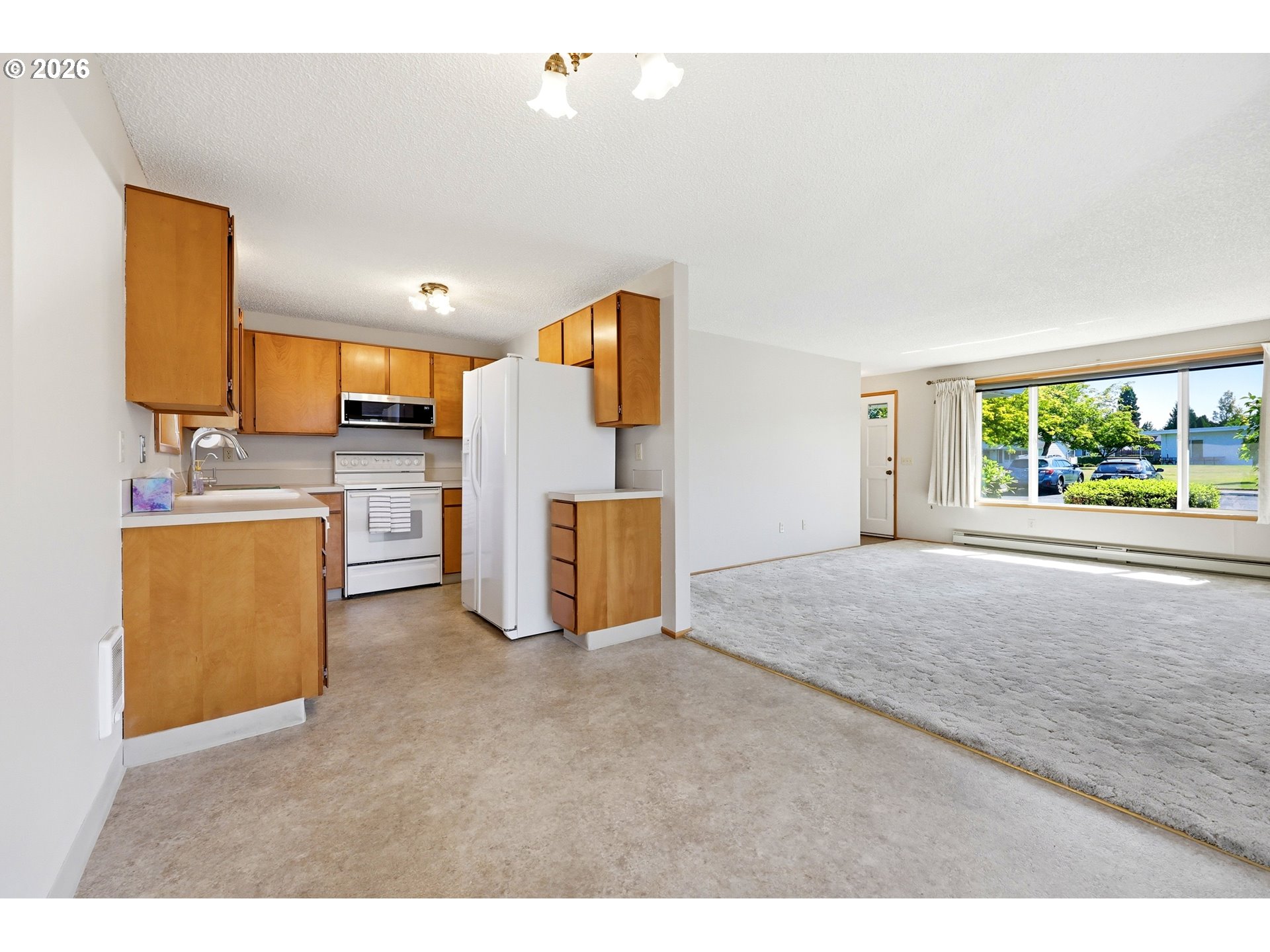 745 Ne Fleming Ave C22 Property Photo 9