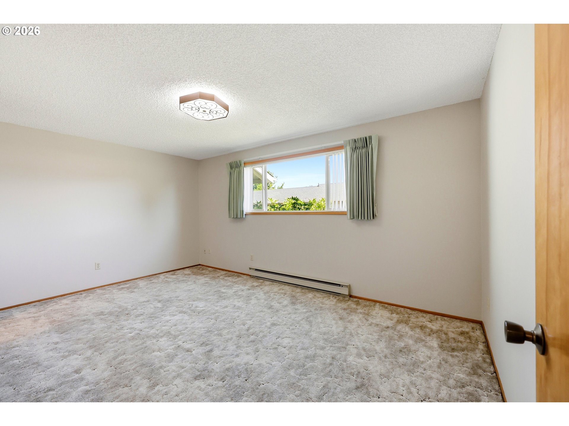 745 Ne Fleming Ave C22 Property Photo 12