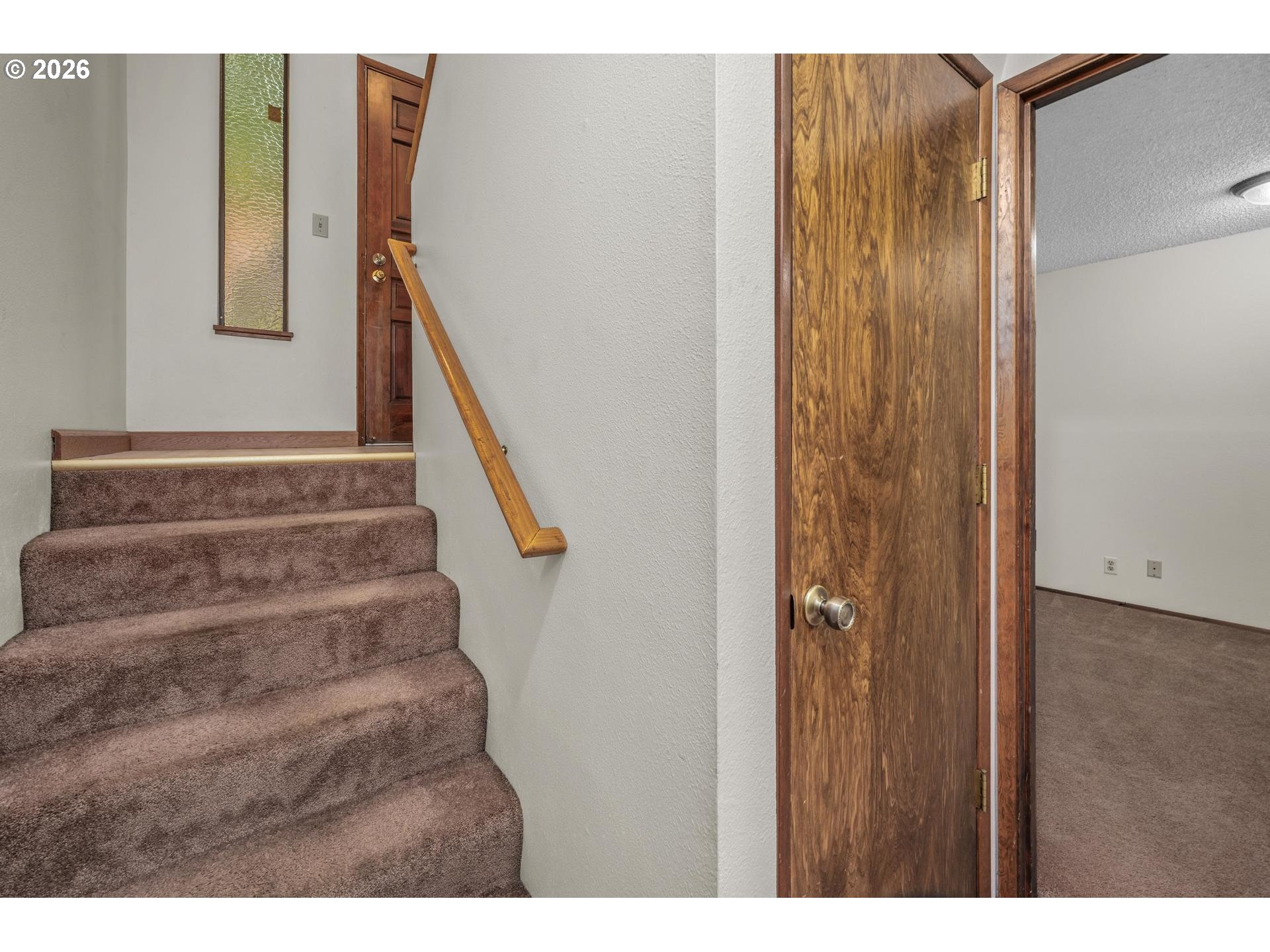 2802 Tree Top Ln Property Photo 17