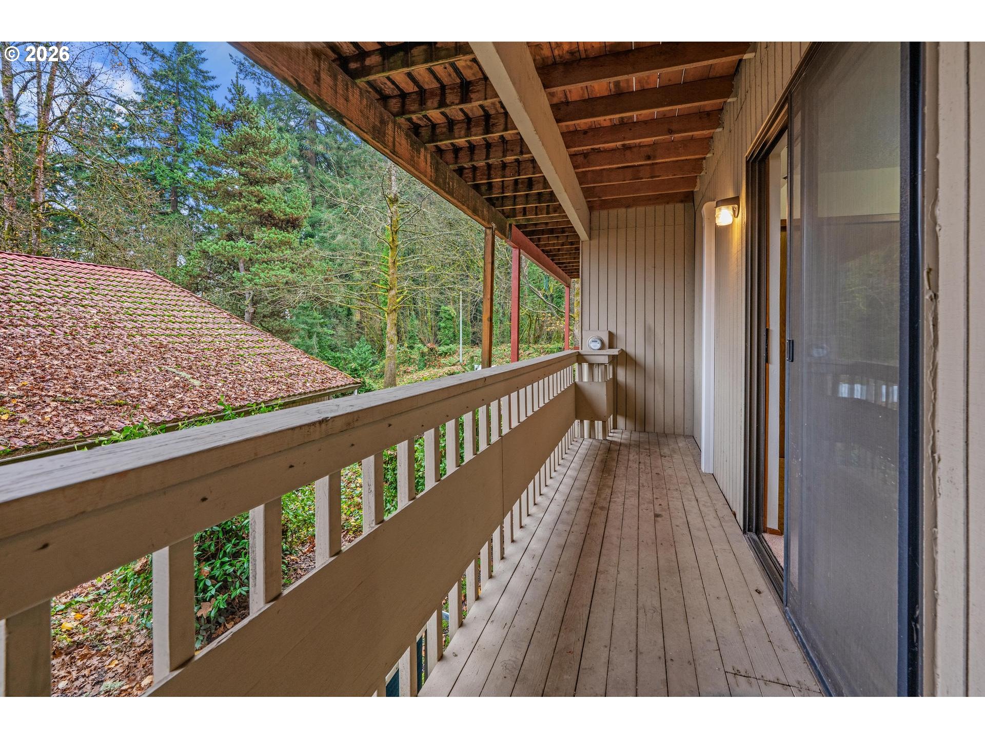 2802 Tree Top Ln Property Photo 28