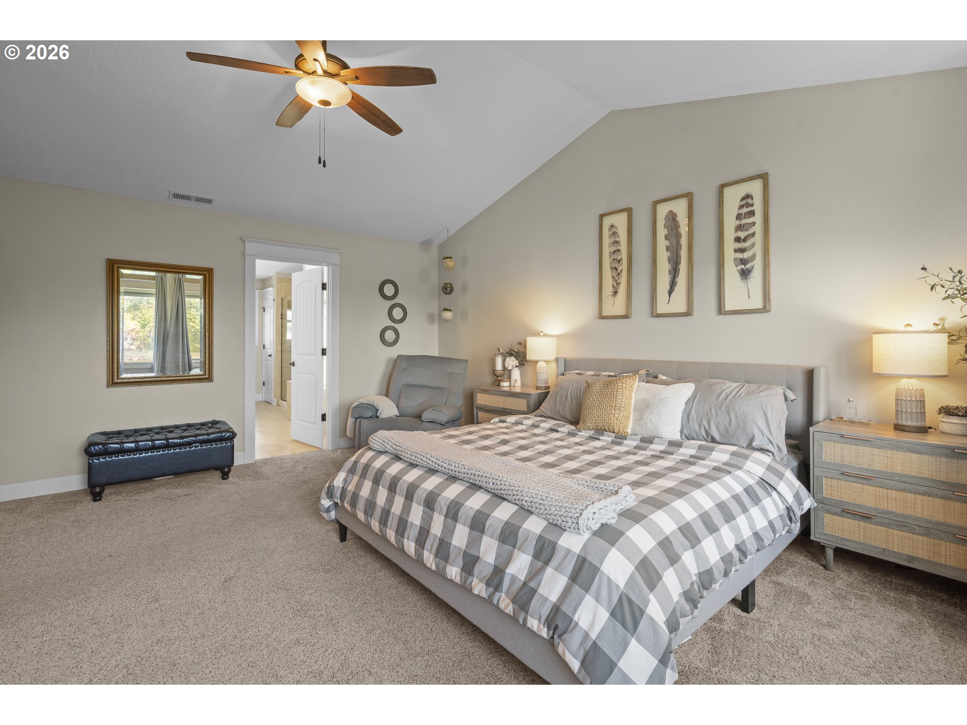 5102 E Longest Dr Property Photo 20