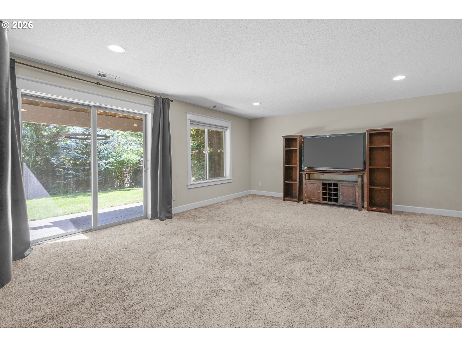 5102 E Longest Dr Property Photo 29