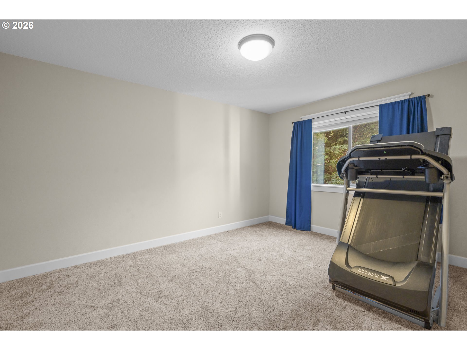 5102 E Longest Dr Property Photo 32