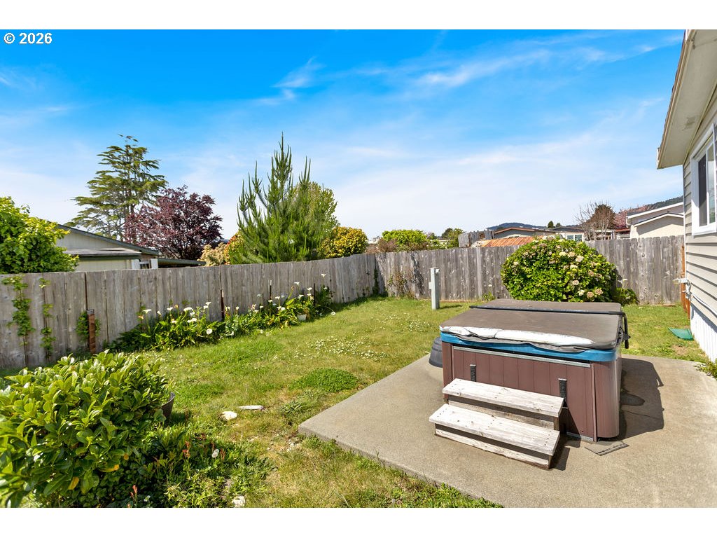 15889 Sunset Strip 62 Property Photo 34