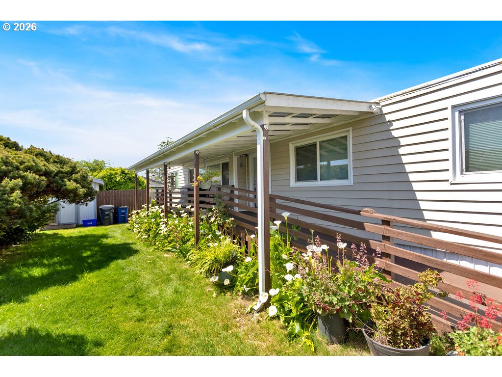 15889 Sunset Strip 62 Property Photo 45