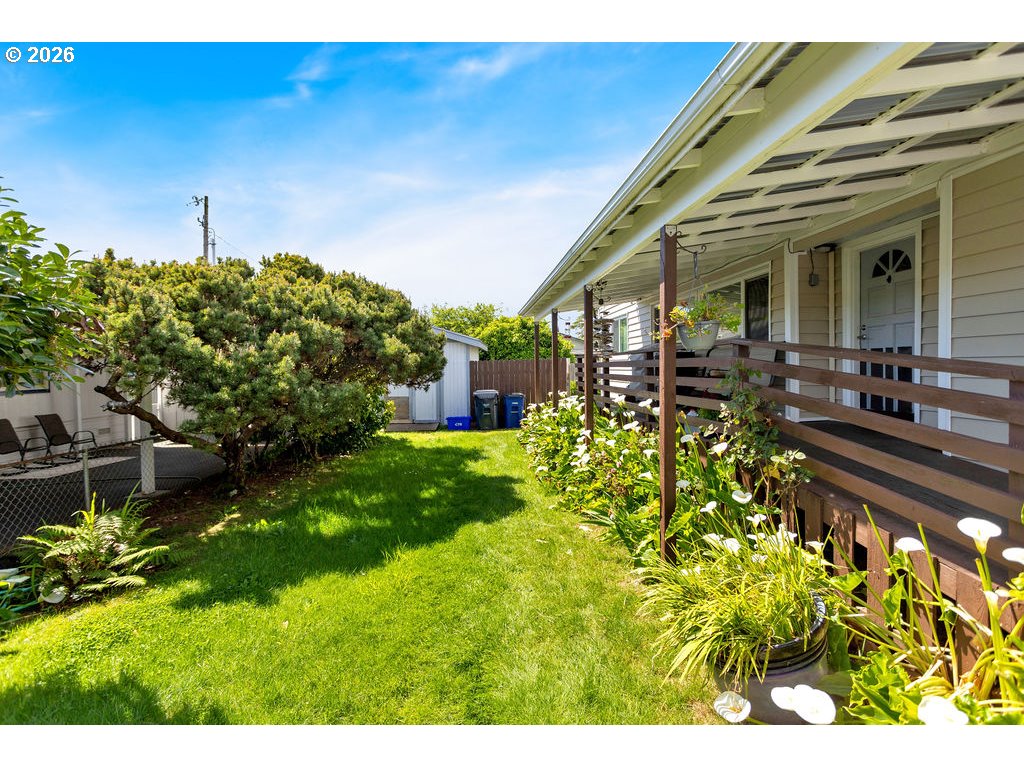 15889 Sunset Strip 62 Property Photo 46