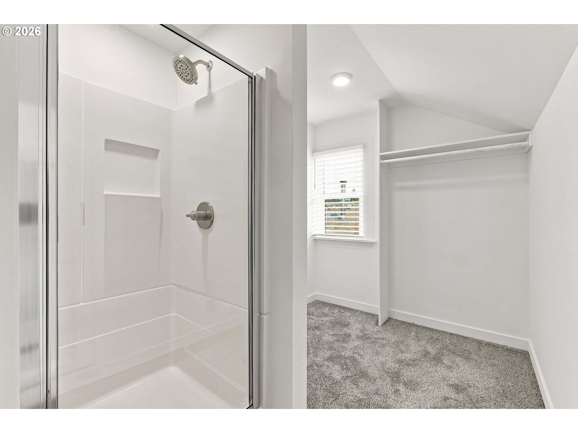 240 E Clarendon St Property Photo 32