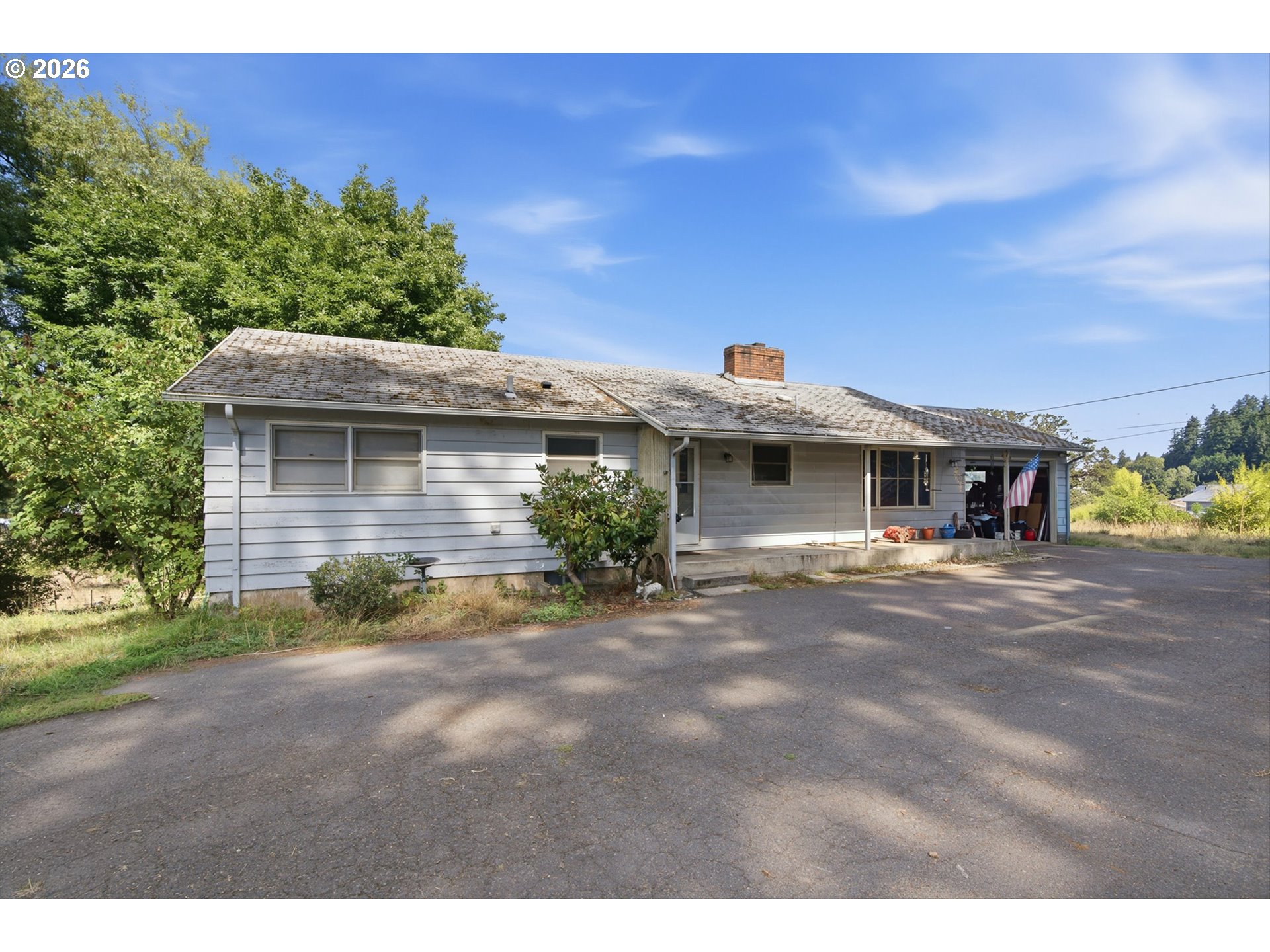22105 SW FARMINGTON RD Property Photo 1