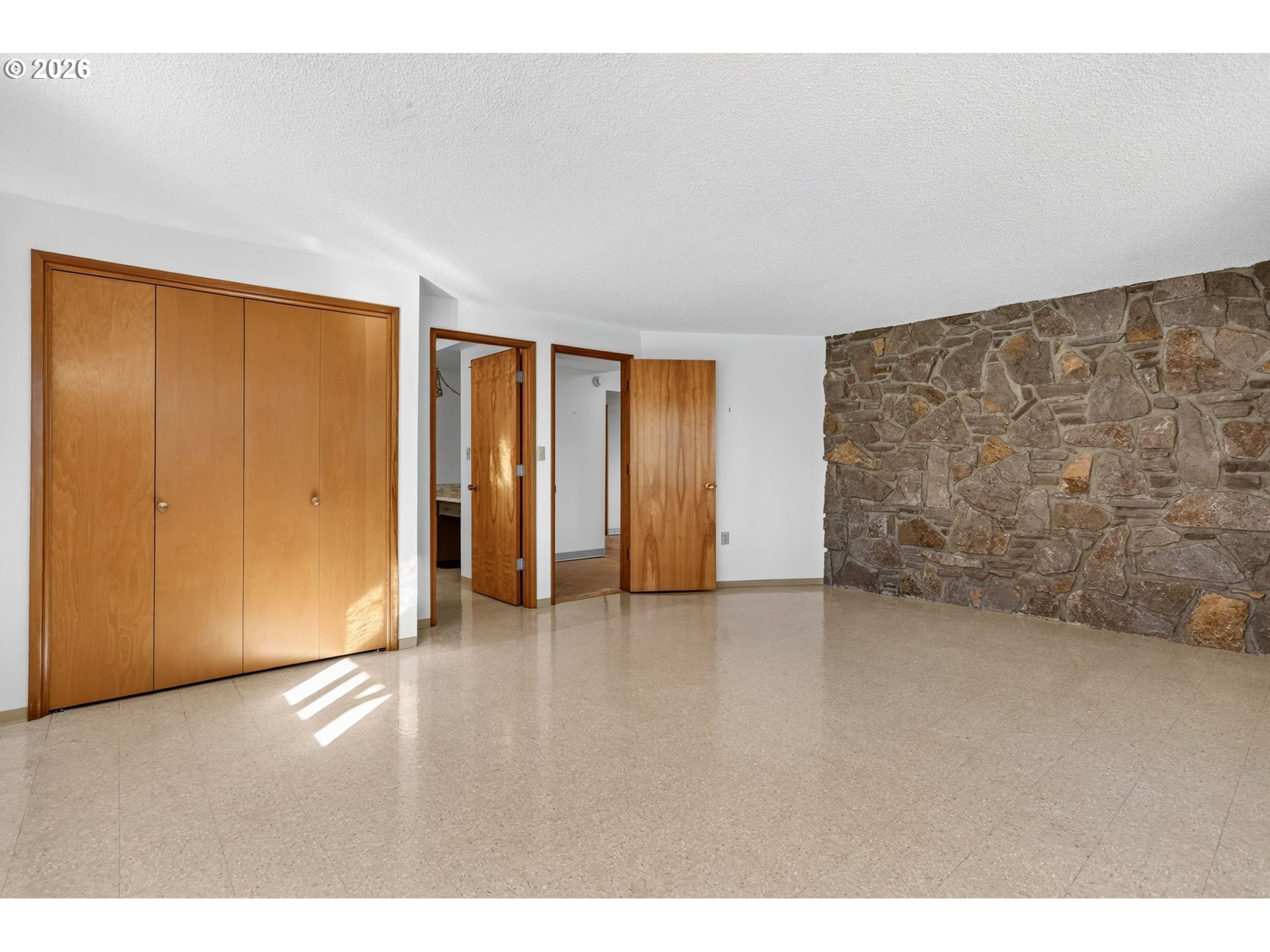 729 Nw Oregon St Property Photo 30