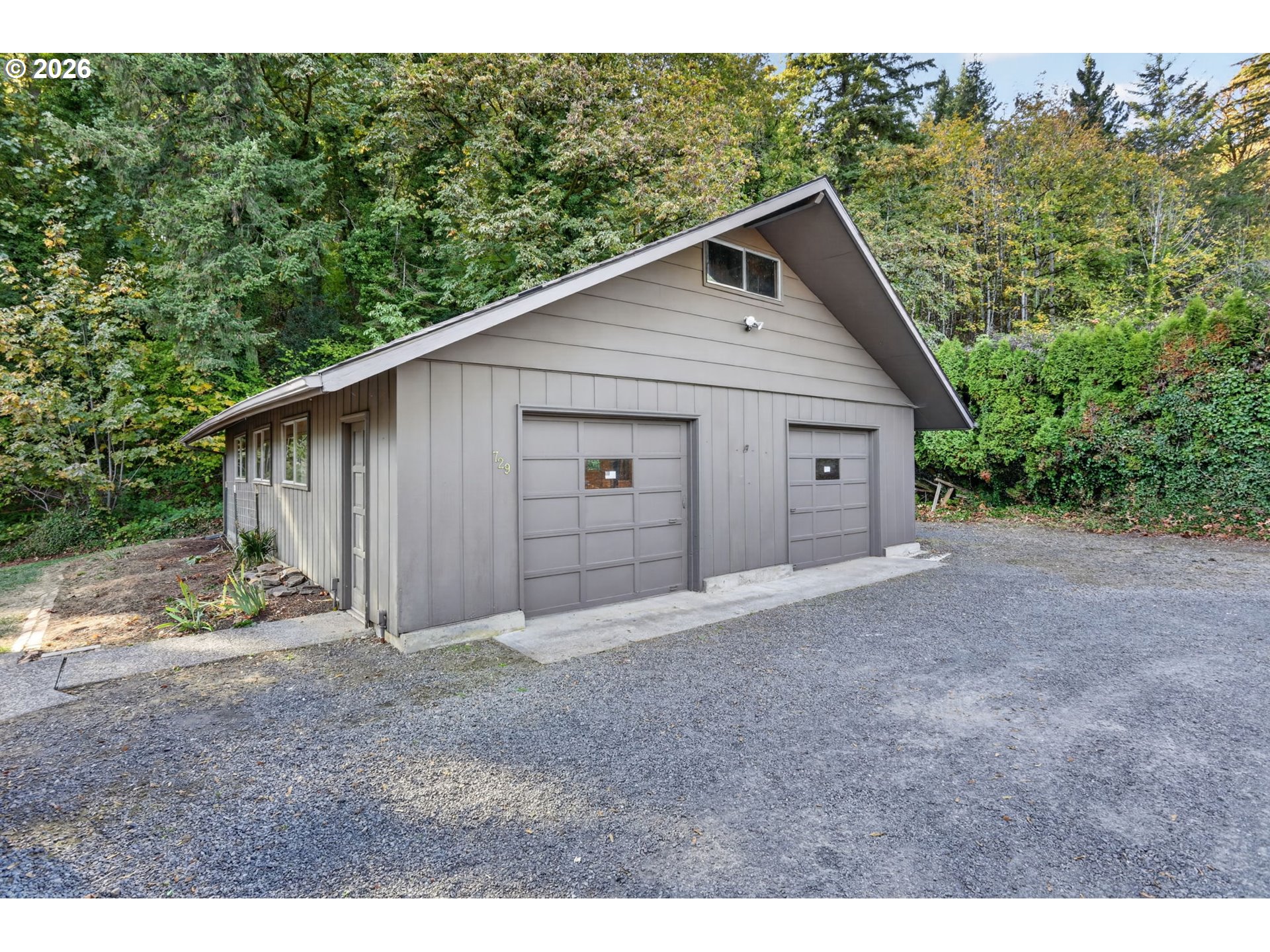 729 Nw Oregon St Property Photo 37