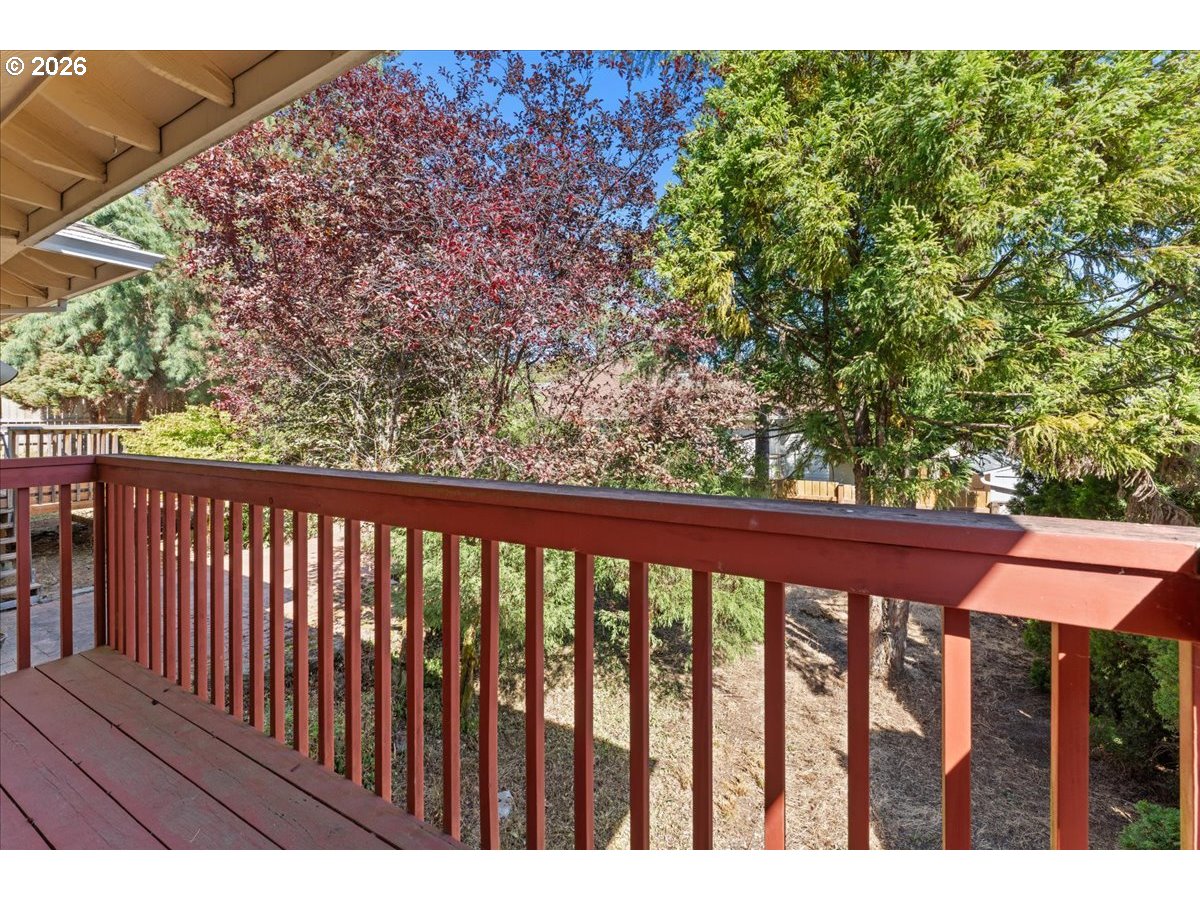 36740 Eldridge Dr Property Photo 29