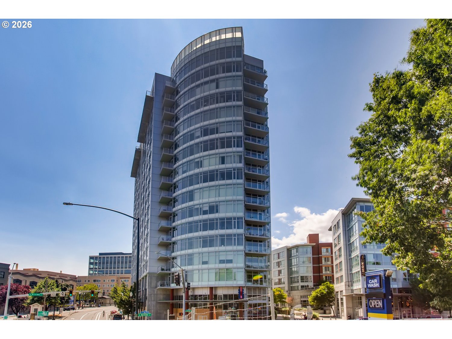 1926 W BURNSIDE ST 512