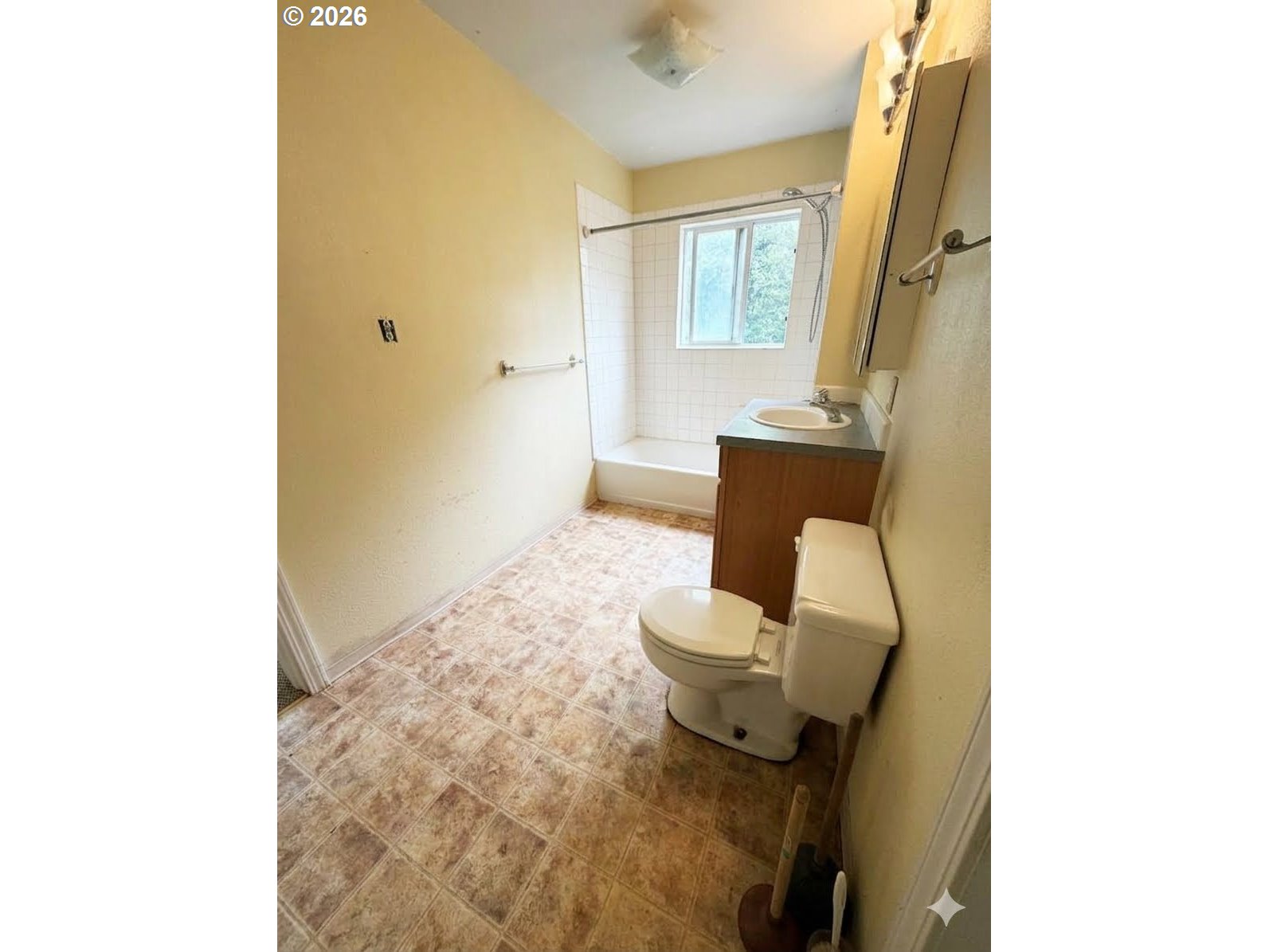 93206 Brownsmead Hill Rd Property Photo 12