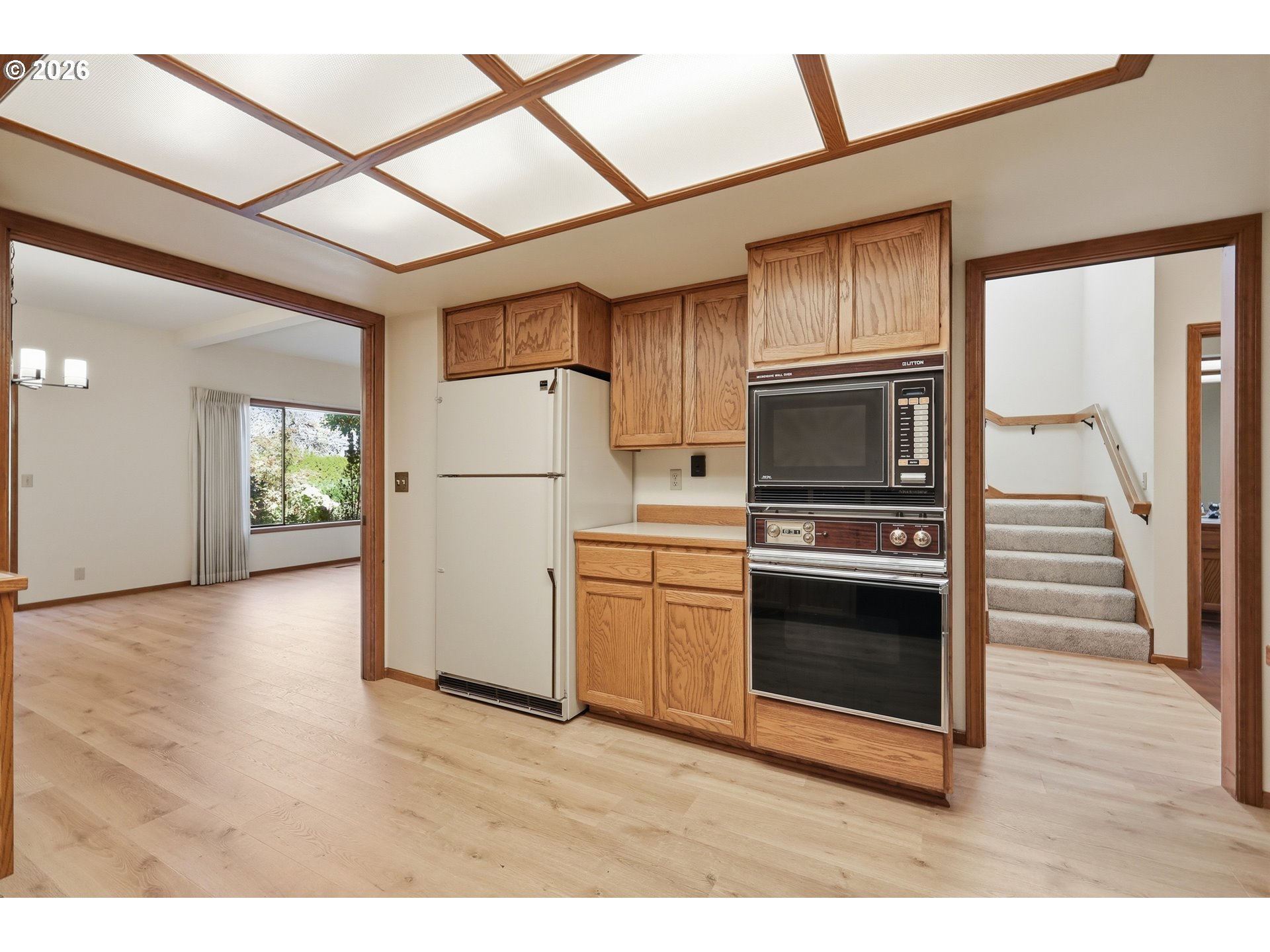 587 Wimbledon Ct Property Photo 13