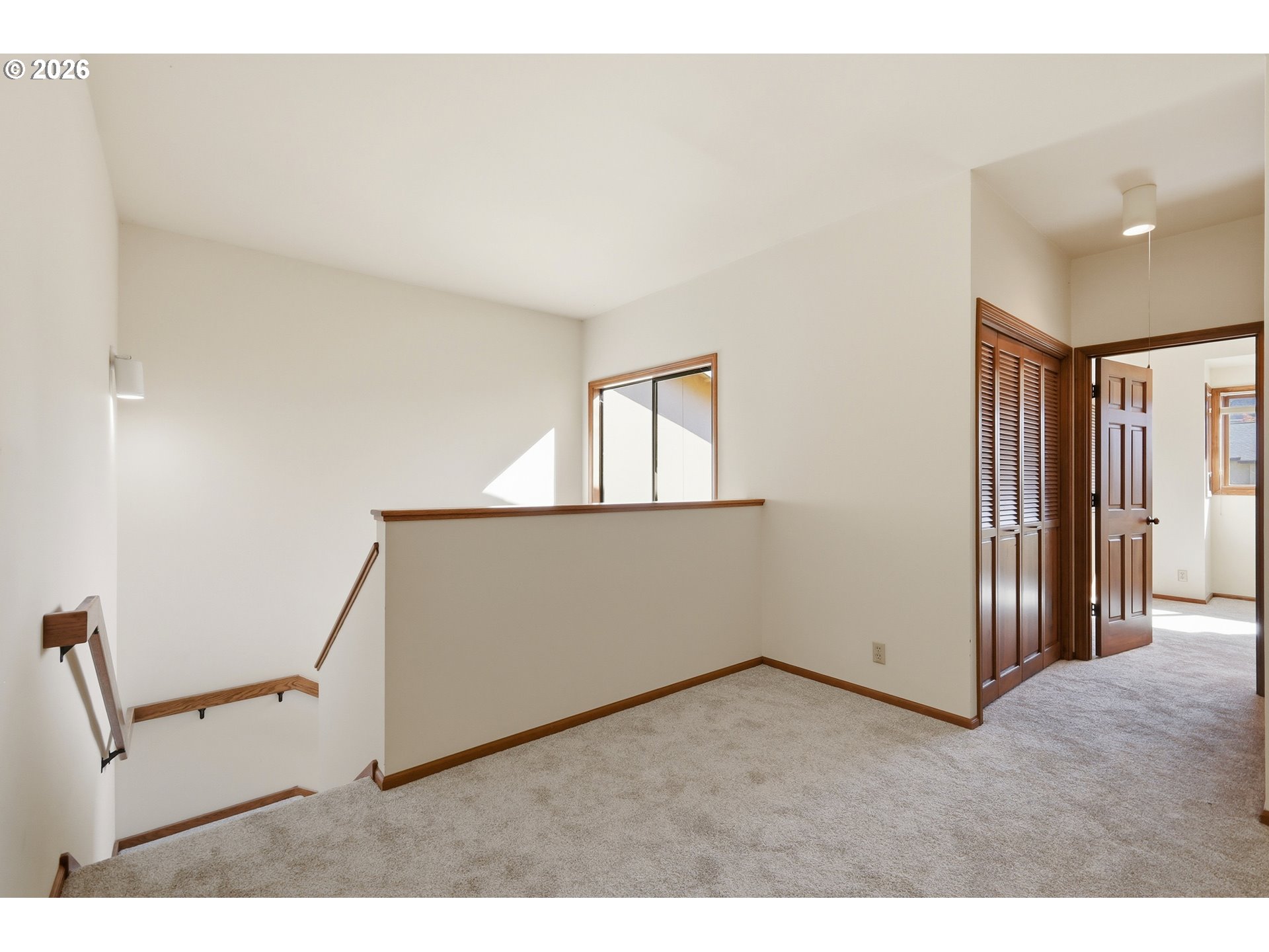 587 Wimbledon Ct Property Photo 16
