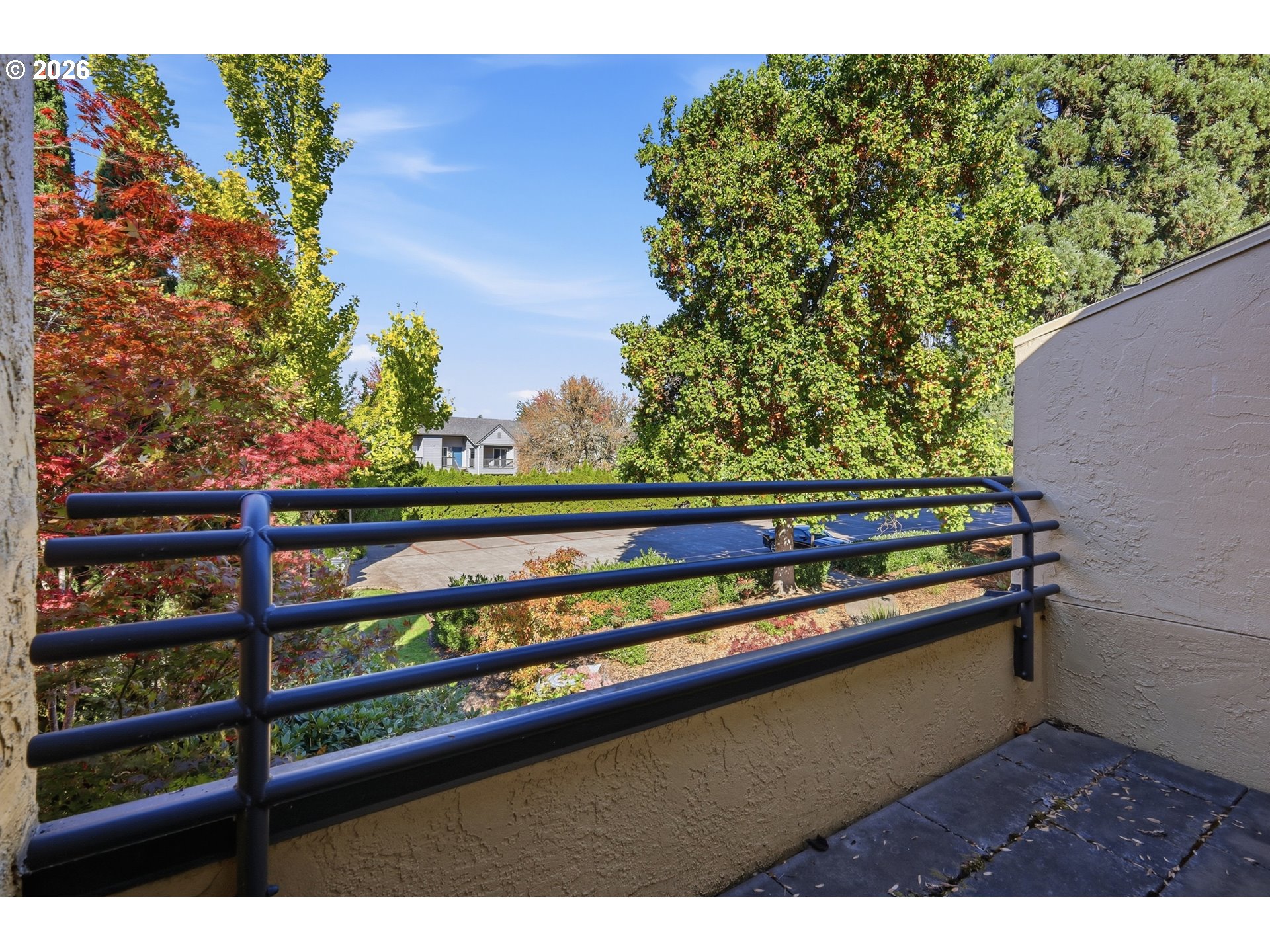 587 Wimbledon Ct Property Photo 20