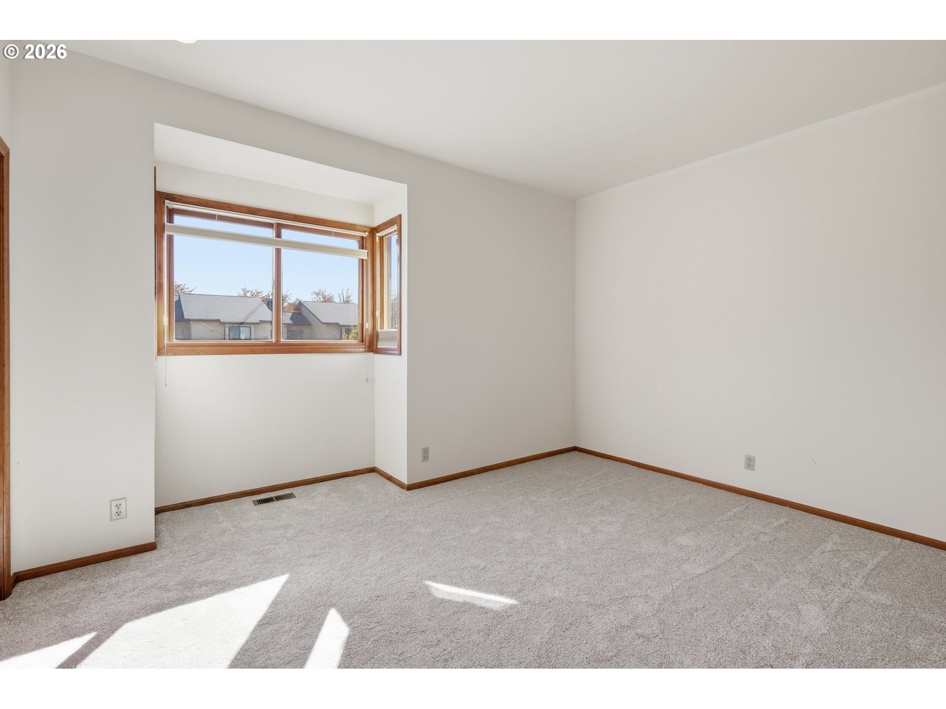 587 Wimbledon Ct Property Photo 26