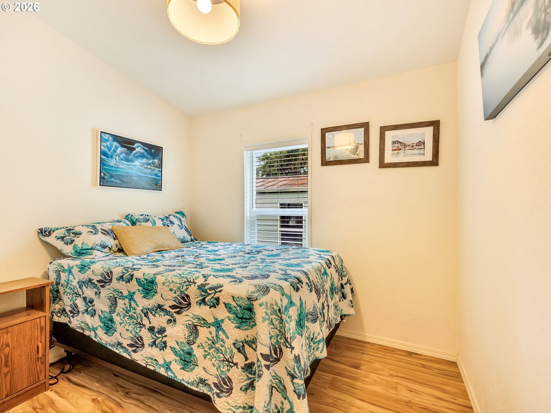 1087 S Harbor St Property Photo 25