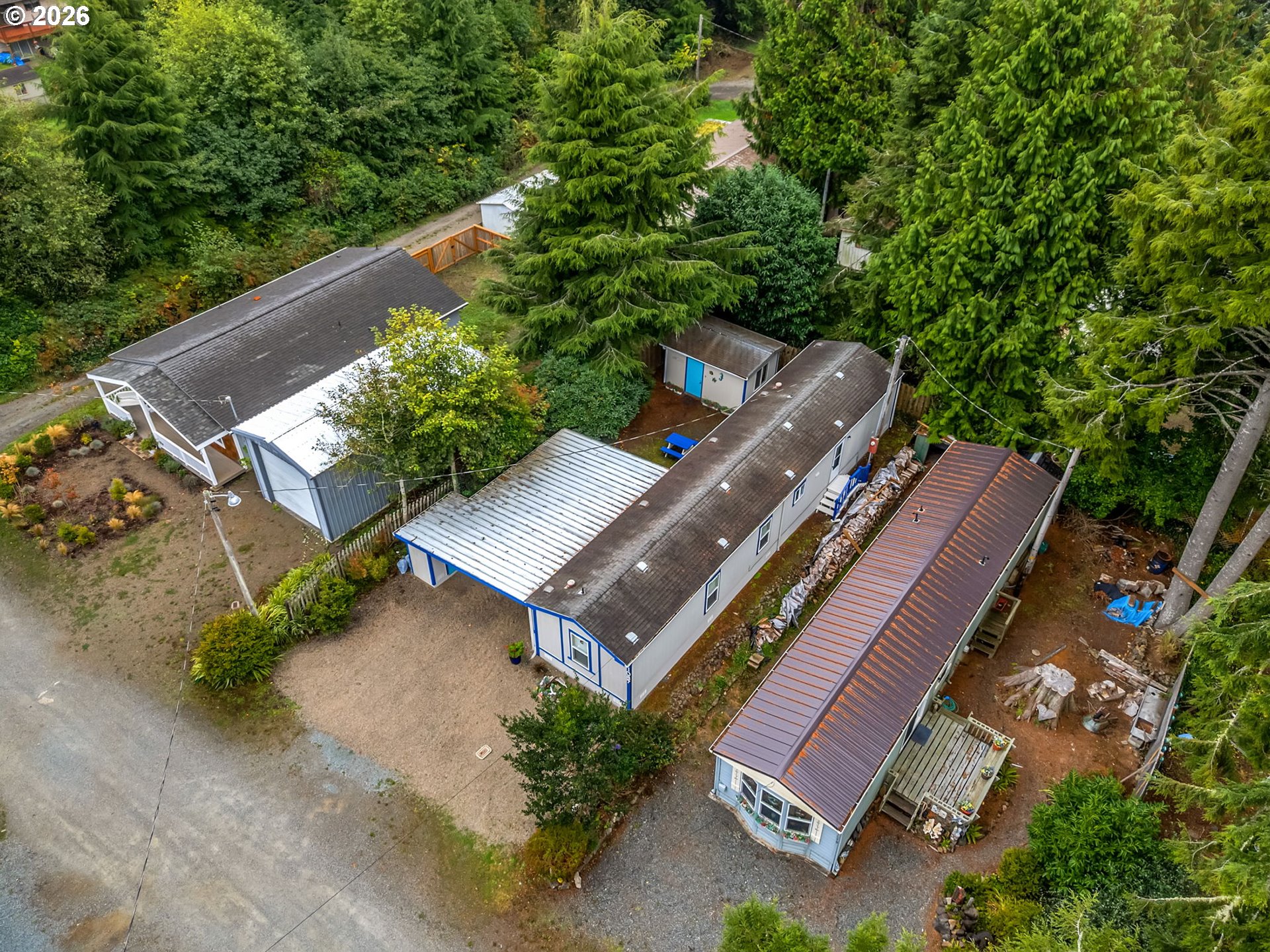 1087 S Harbor St Property Photo 36