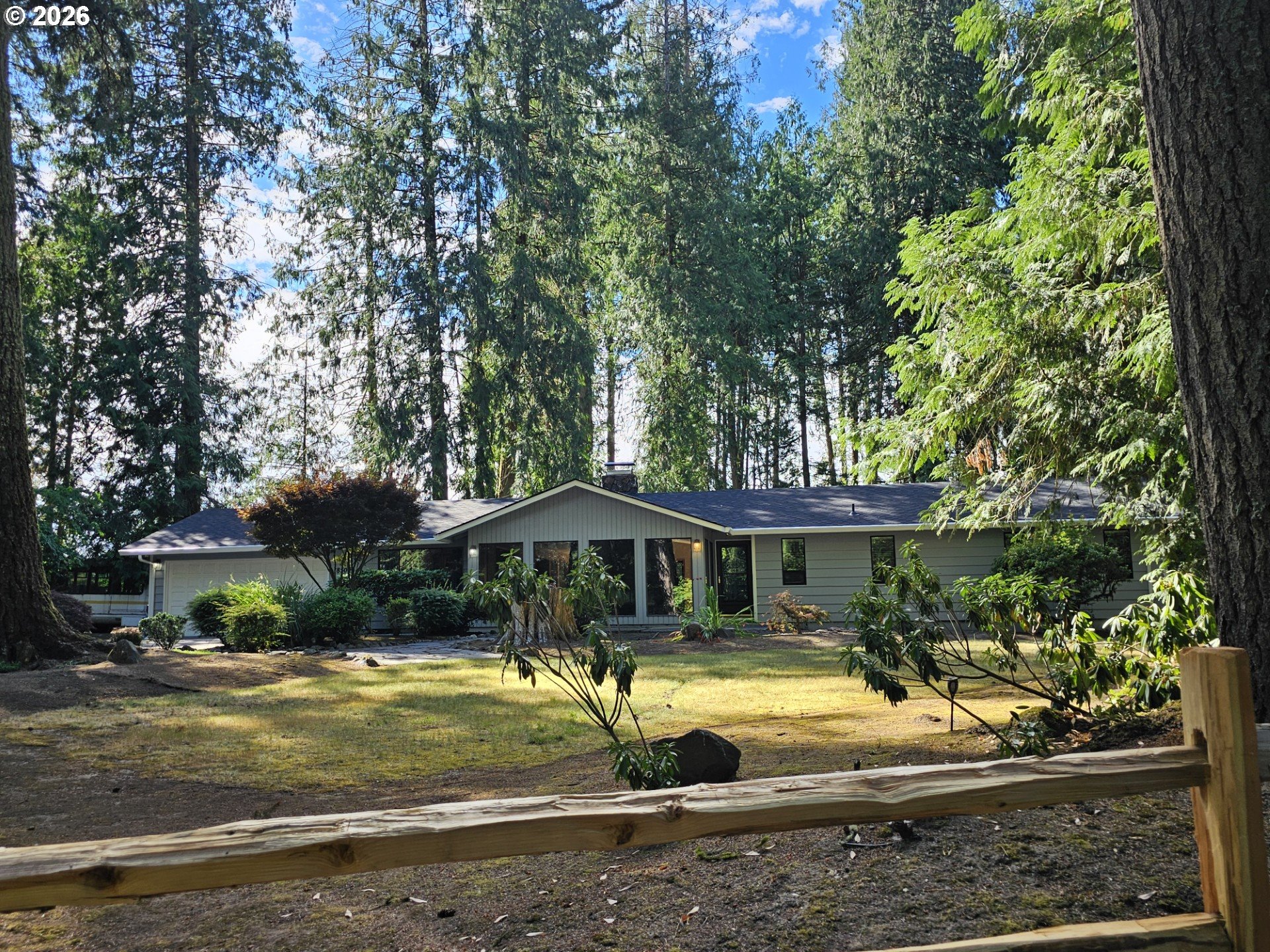 18504 Ne Cedar Dr Property Photo 1