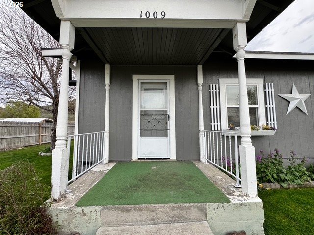 1009 Valley Ave Property Photo 9