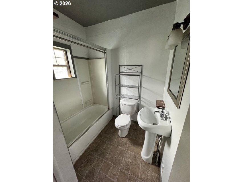 1009 Valley Ave Property Photo 26