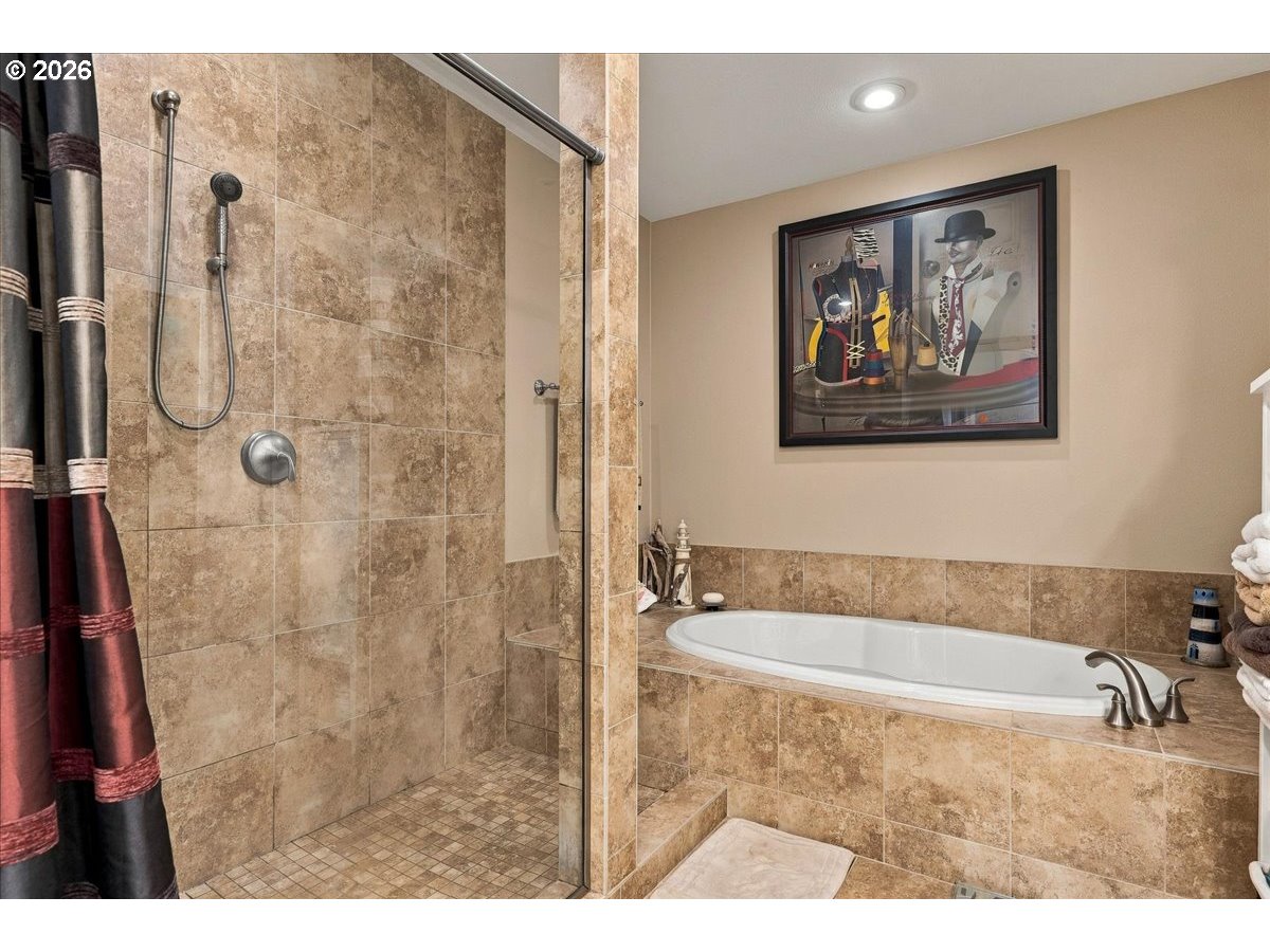 707 N Hayden Island Dr 328 Property Photo 28