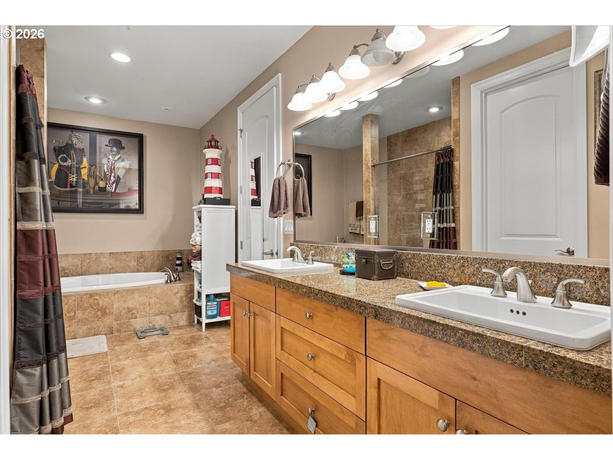 707 N Hayden Island Dr 328 Property Photo 29